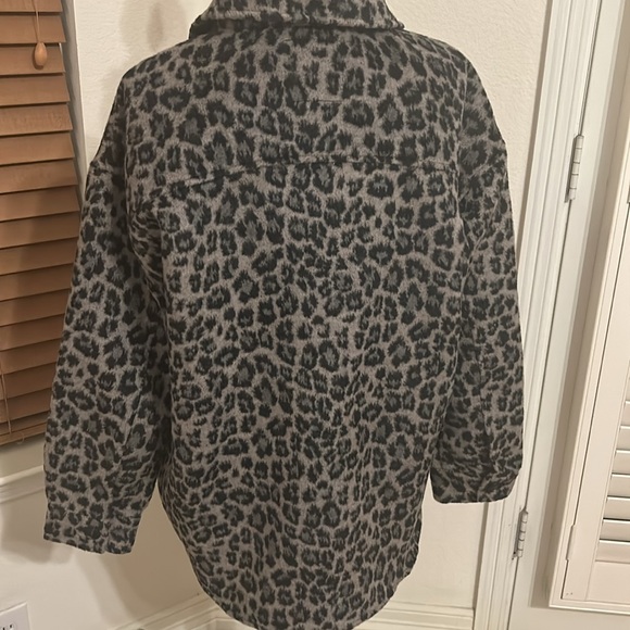 NWT Bagatelle Collection Animal Print Jacket- Size L - Picture 3 of 8
